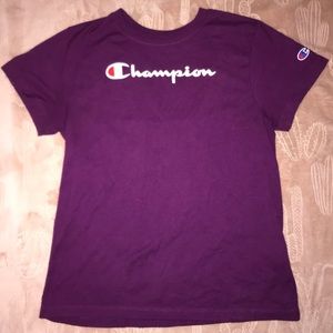 Small, Champion short sleeve tee